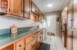 462 DRUMMERHILL Crescent Unit# A Waterloo