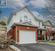 108 MCMEEKEN Drive Cambridge