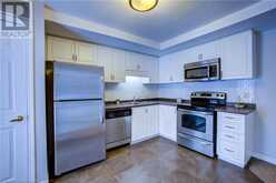 1460 HIGHLAND Road W Unit# 9E Kitchener