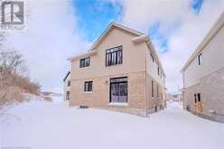 82 QUARRY PARK Drive Kitchener