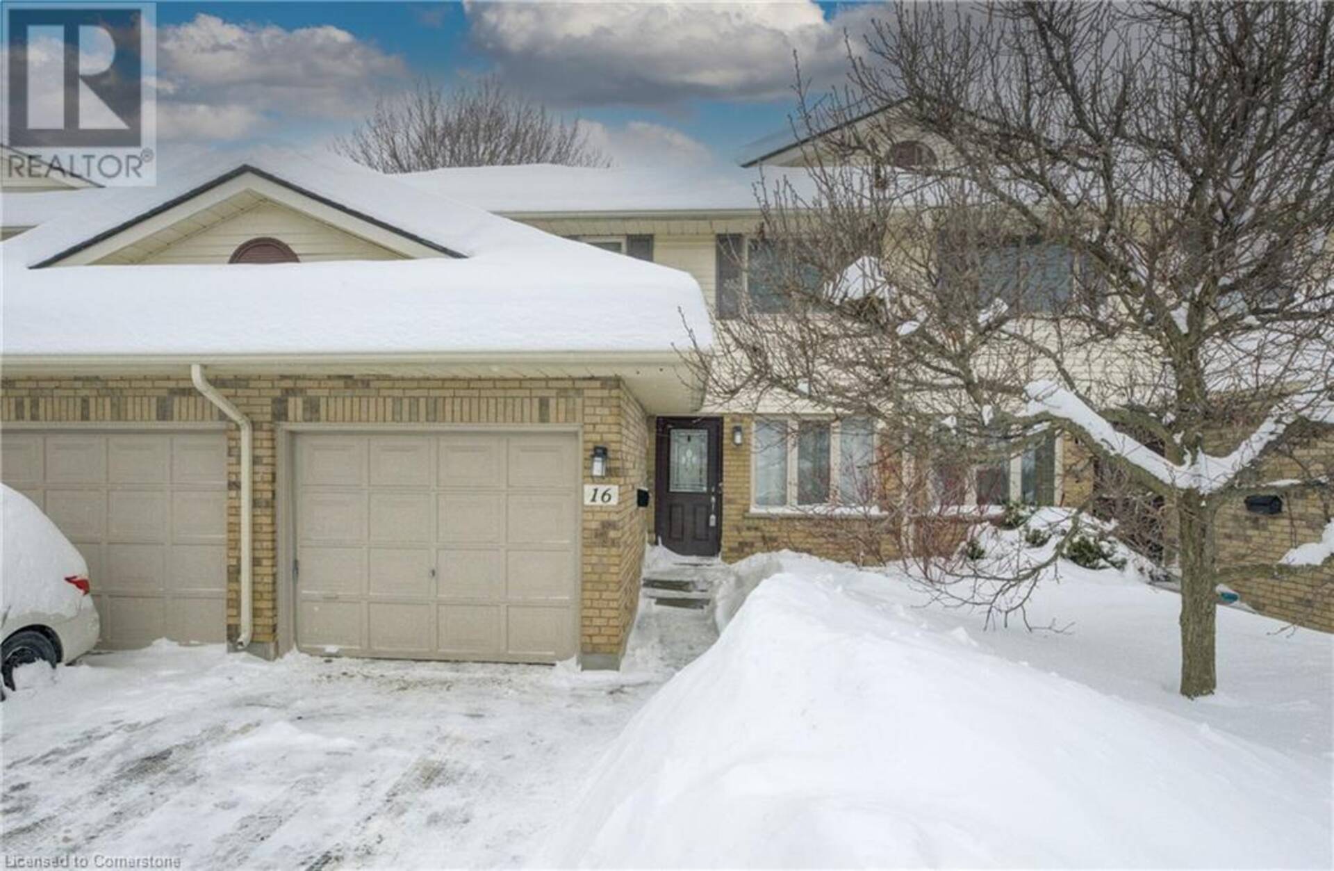 375 KINGSCOURT Drive Unit# 16 Waterloo