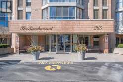 265 WESTCOURT Place Unit# 203 Waterloo