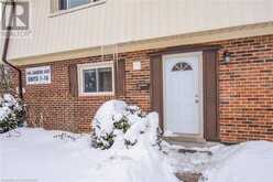 144 JANSEN Avenue Unit# 2 Kitchener