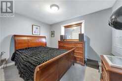 136 DUNSMERE Drive Kitchener