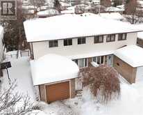 384 WESTWOOD Drive Kitchener