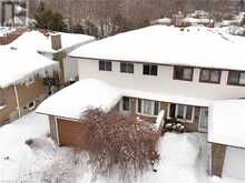 384 WESTWOOD Drive Kitchener