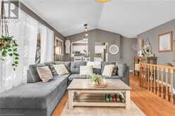 588 WILLOW Road Guelph