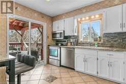 588 WILLOW Road Guelph