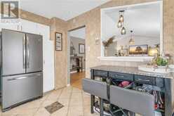 588 WILLOW Road Guelph