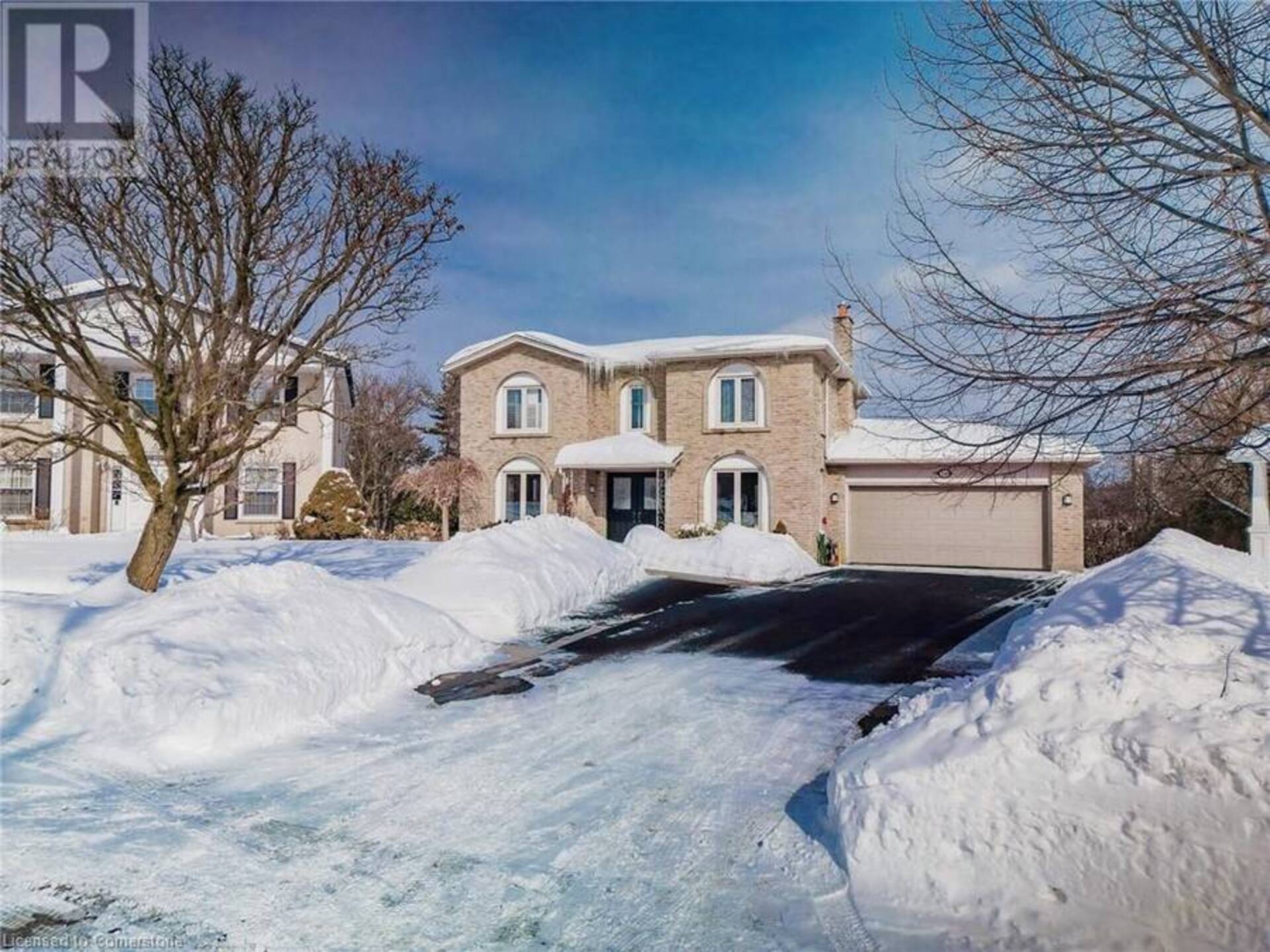 196 UPPER CANADA Drive Kitchener