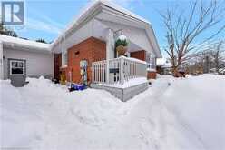 136 DUNSMERE Drive Kitchener