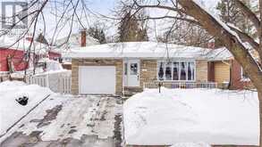 110 CENTURY HILL Drive Kitchener