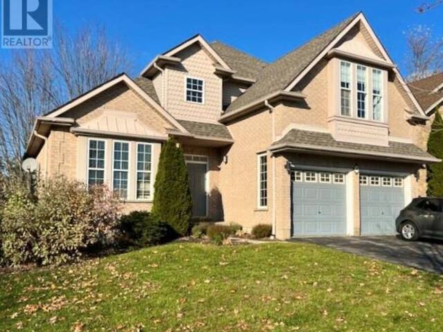 18 WOODCREST Court Kitchener Ontario