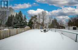 266 NEWBURY Drive Kitchener