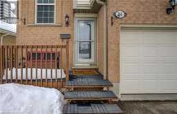 266 NEWBURY Drive Kitchener