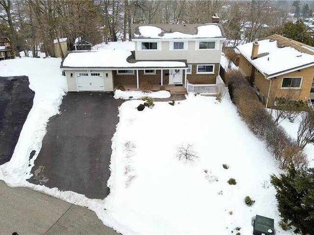 11 RIVERVIEW Drive Cambridge Ontario