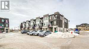 155 THOMAS SLEE Drive Unit# 2F Kitchener