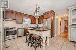 121 ERINBROOK Drive Kitchener