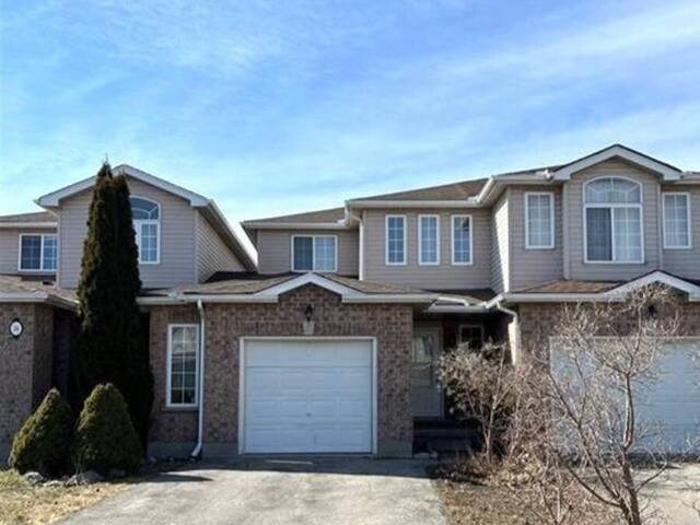 32 CRITCHER Avenue Cambridge Ontario