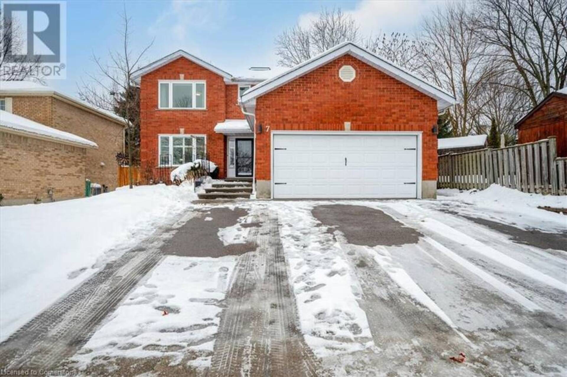 7 CHANDOS Drive Kitchener