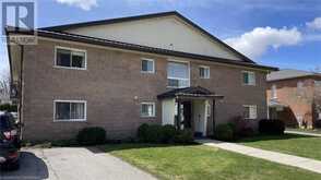 470 ELIZABETH Street E Listowel