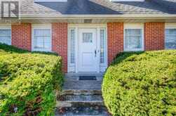 4475 KING Street E Kitchener