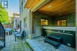 904 DEER CREEK Court Kitchener