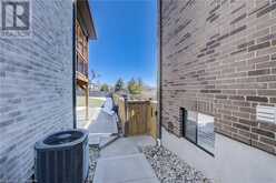 60 HORSESHOE Crescent Breslau