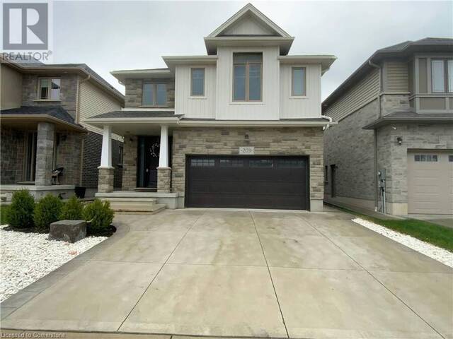 203 CARRIAGE Way Waterloo Ontario