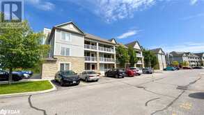 40 MULLIGAN Lane Unit# 102 Wasaga Beach