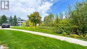 40 MULLIGAN Lane Unit# 102 Wasaga Beach