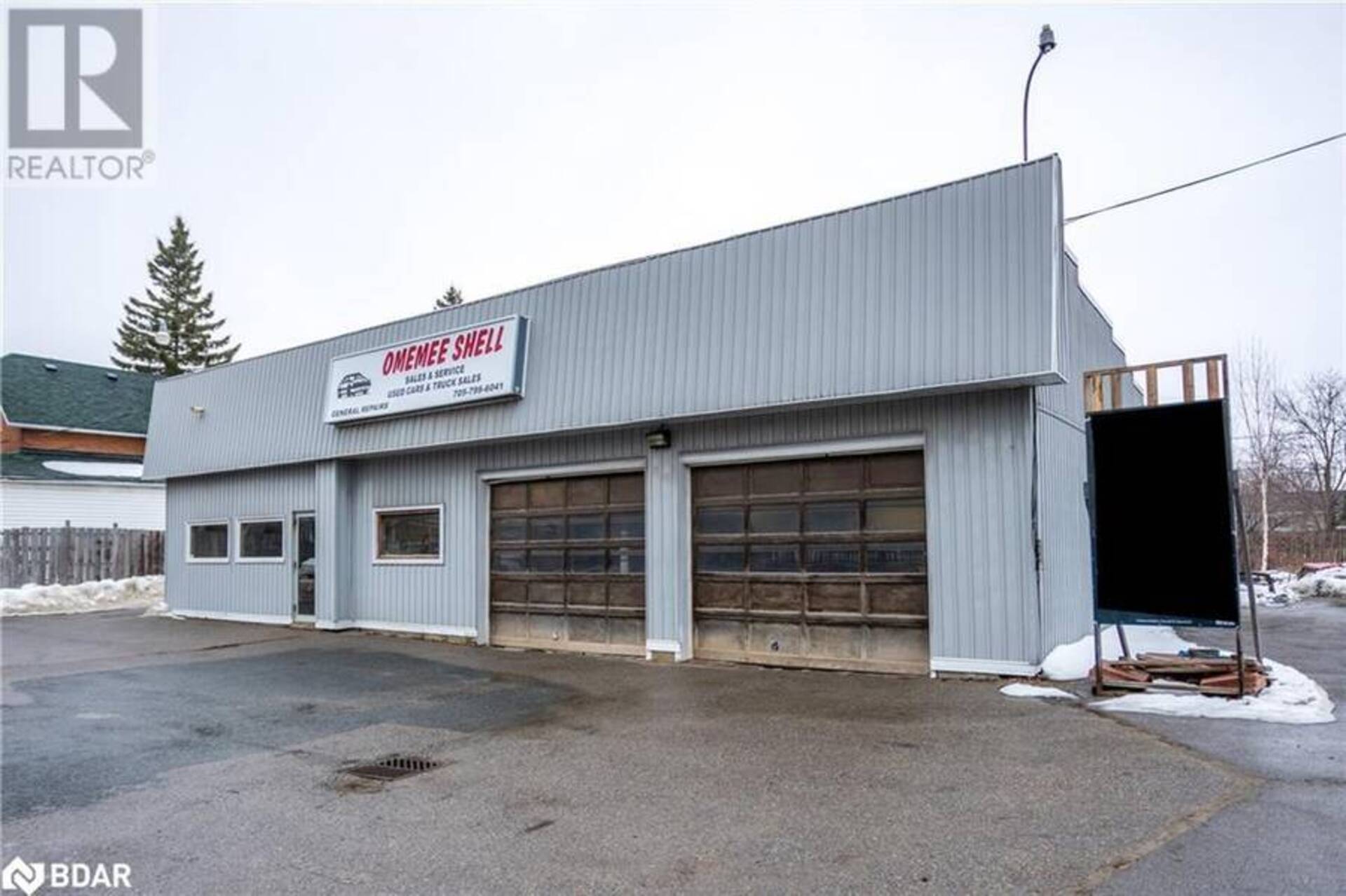 73 KING Street E Omemee