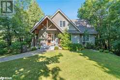 1005 LAIDLAW Avenue Washago