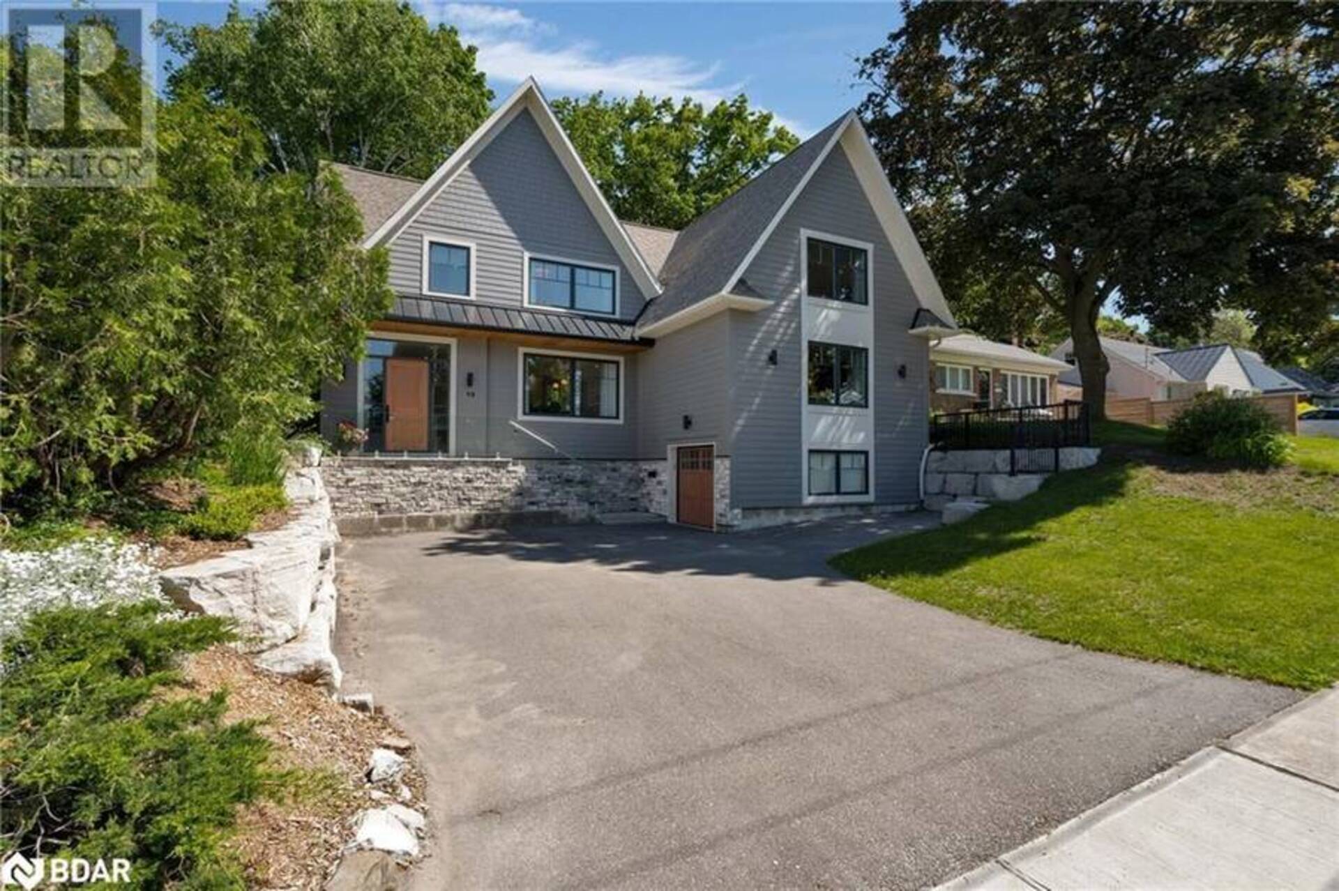 98 SHANTY BAY Road Barrie