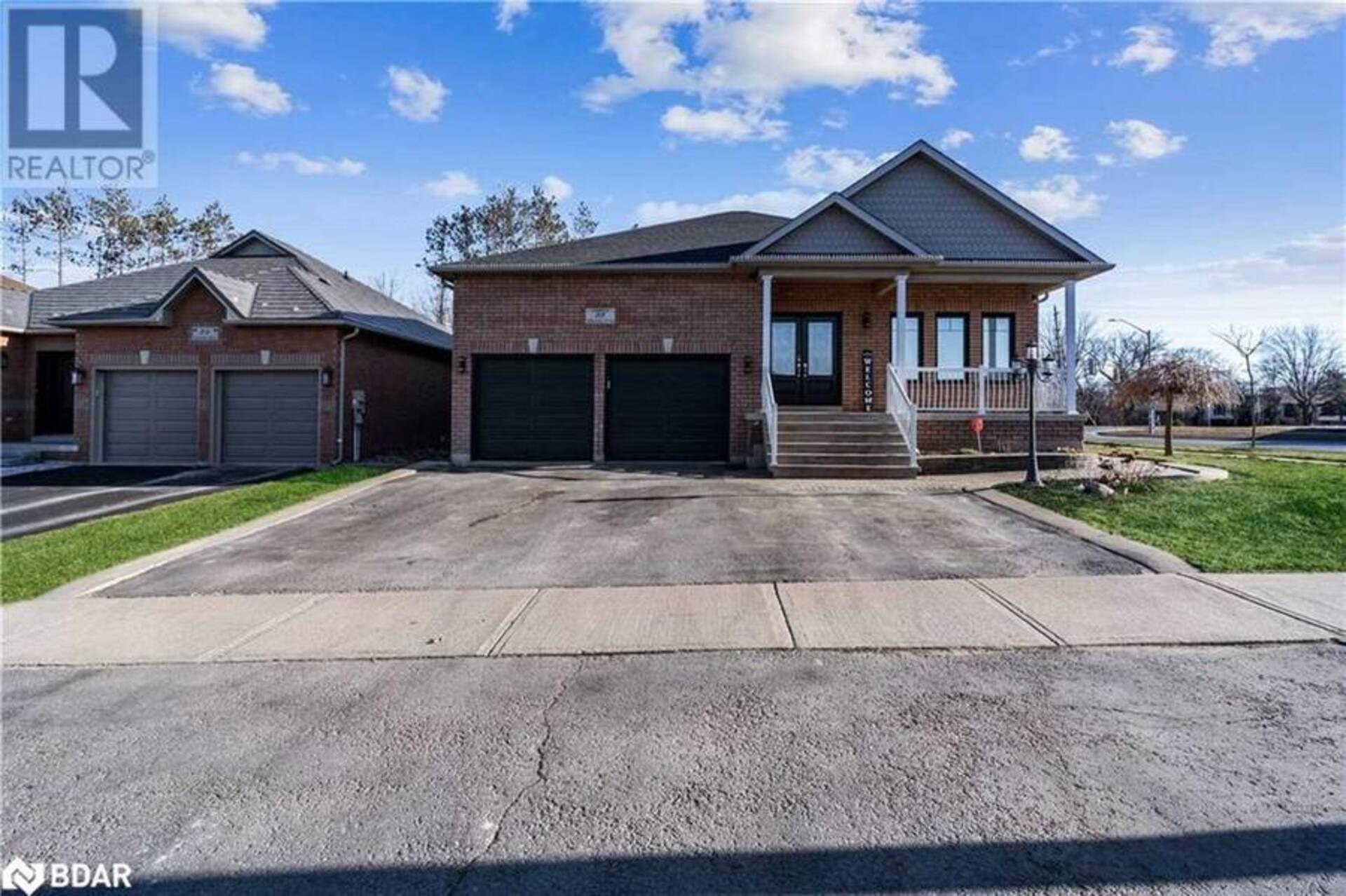 88 EDWARDS Drive Barrie