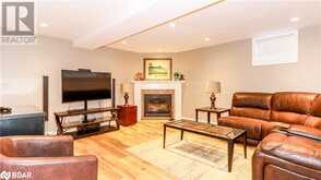 4 BROWN WOOD Drive Barrie