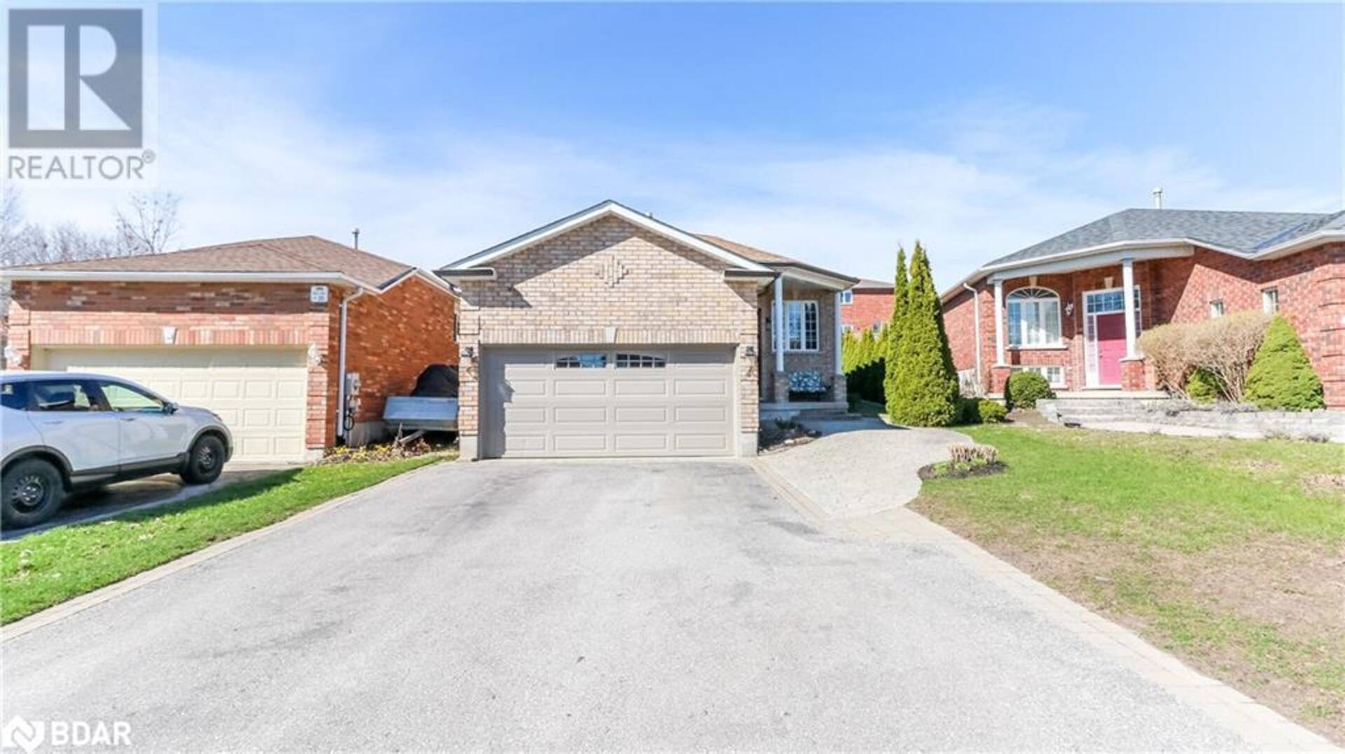 4 BROWN WOOD Drive Barrie