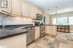 1 PINE SPRING Barrie