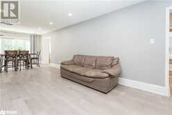 1 PINE SPRING Barrie