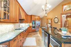 805 EASTDALE Drive Wasaga Beach