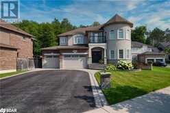 29 STAPLETON Place Barrie