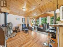 1170 LEONARD LAKE Road Unit# 2 Bracebridge