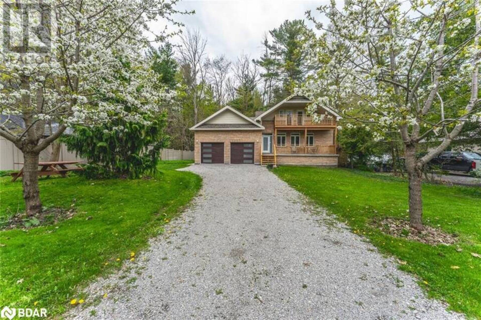 3940 ALCINA Avenue Innisfil