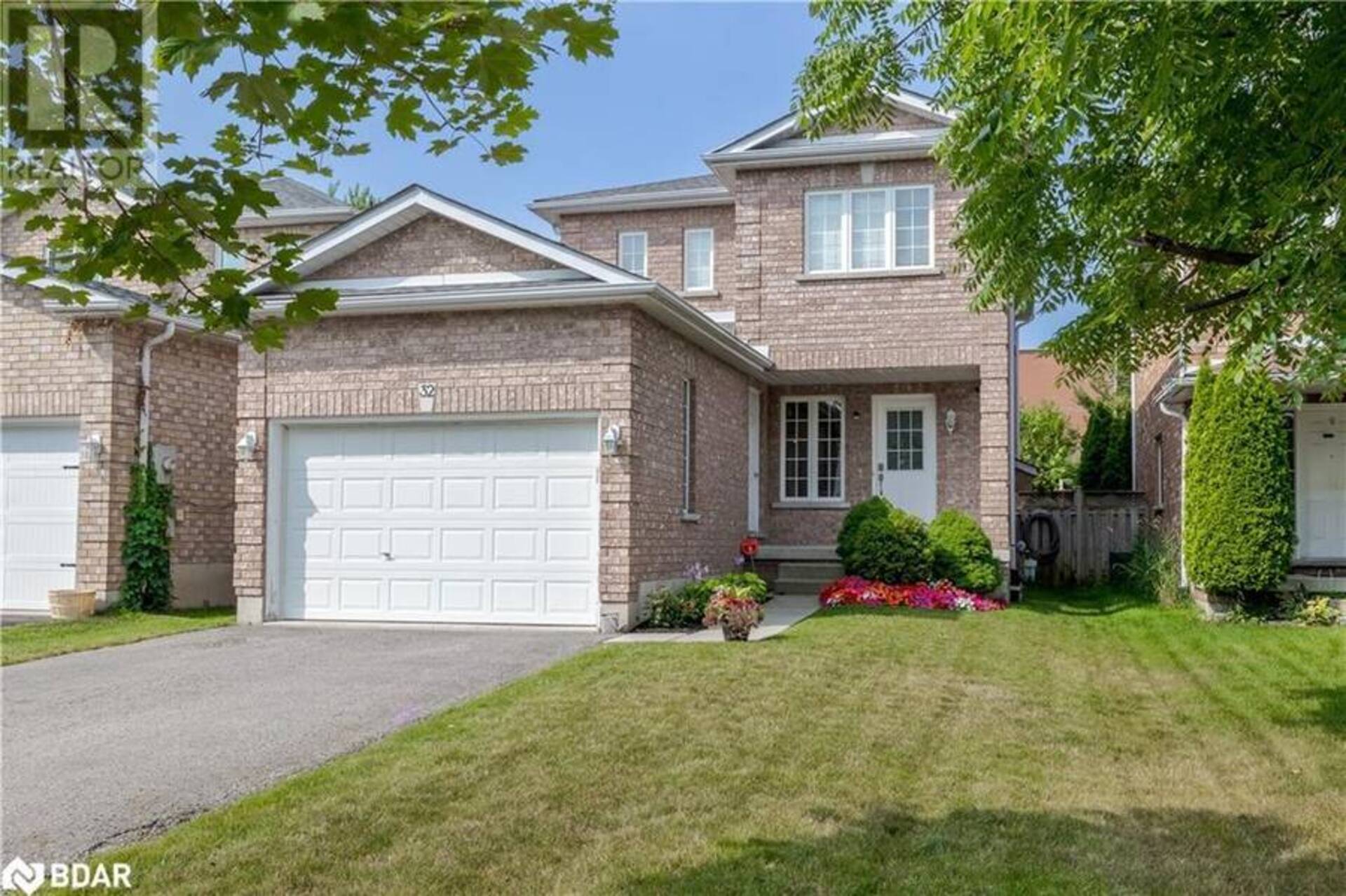 32 BROWN WOOD Drive Barrie