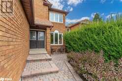 8 APPLETON Trail Brampton