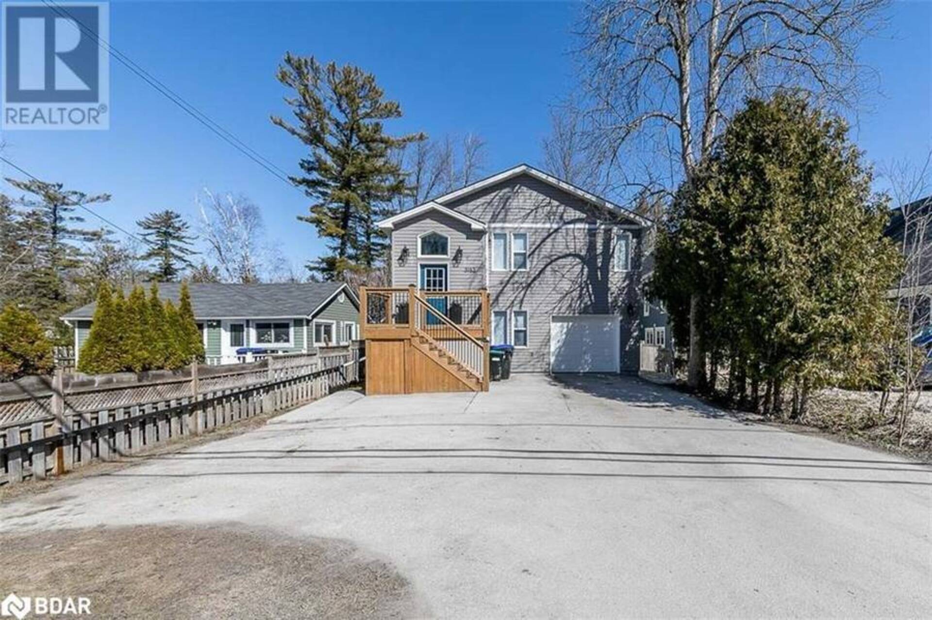 3152 MOSLEY Street Wasaga Beach