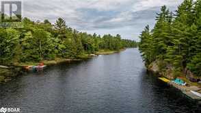 35 LITTLE LONG LAKE Road Rosseau