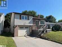 8 HICKLING Trail Barrie