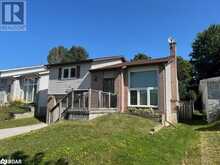 8 HICKLING Trail Barrie