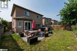 6 WHITE ELM Road Barrie